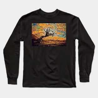 One tree, one sky. Long Sleeve T-Shirt